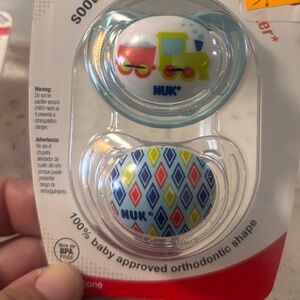 NUK Orthodontic Pacifier Set